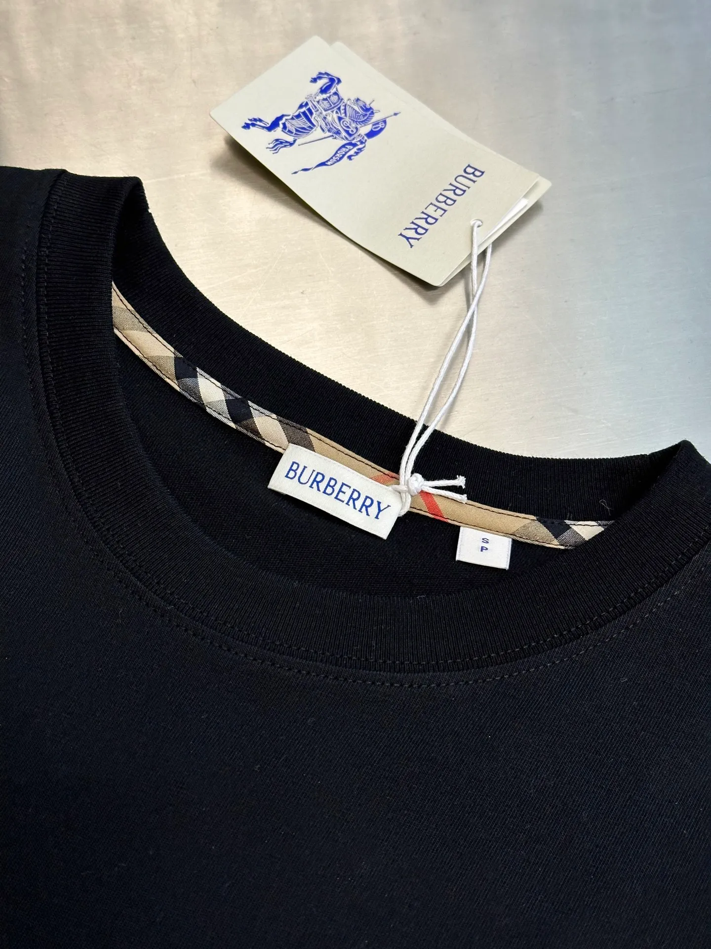 15S ，230g； 32S ，300g。 、Breathable 、Wear-Resistant ， 。Retro ， ， 。 ， 。 B ， ， ； ， 。 ， ； 。 ， ； ， ， 。 ， ； ， 。 Classic ； ， ， ； 。 ， 、 。 ， 、 ， 、 、 ， 。 ， ， ， 。 size：xs s m l